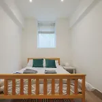 Pass The Keys Stylish Flat - 20 Mins From Central London
